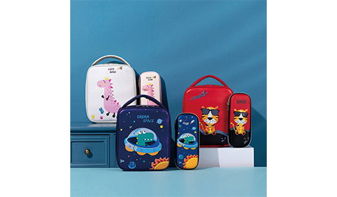 Cute lovely Children's Insulated Lunch Bag goose Cartoon Children's Portable thermal insulation Lunch Bag