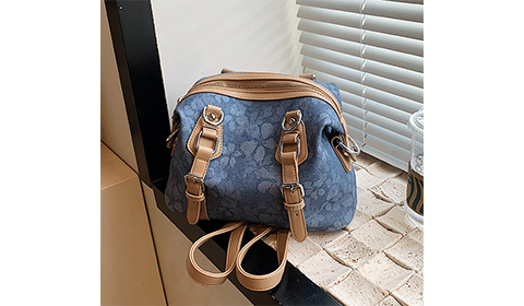 fashionable Unique Beautiful Ladies Leather backpack Luxury Elegant Women's Zipper Shoulder Bag Handbags with simple design