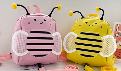Wholesale Cute Bee Preschool Backpack Hot Sale Mini Bee Backpack With Anti-lost Cartoon Cute Animal Kids Customized Logo
